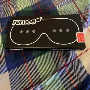 Amazing sleeping mask